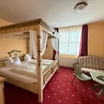 Burgenblick Отель Эрфурт