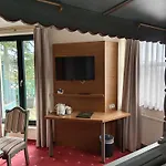 Отель Burgenblick 3*