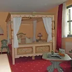 Burgenblick Отель