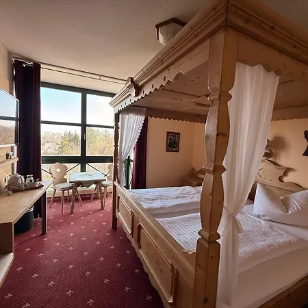 Landhotel Burgenblick Ερφούρτη