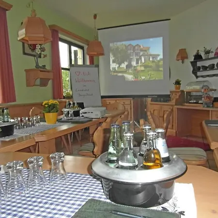 Landhotel Burgenblick Hotel 3*
