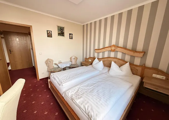 Burgenblick Hotel 3*