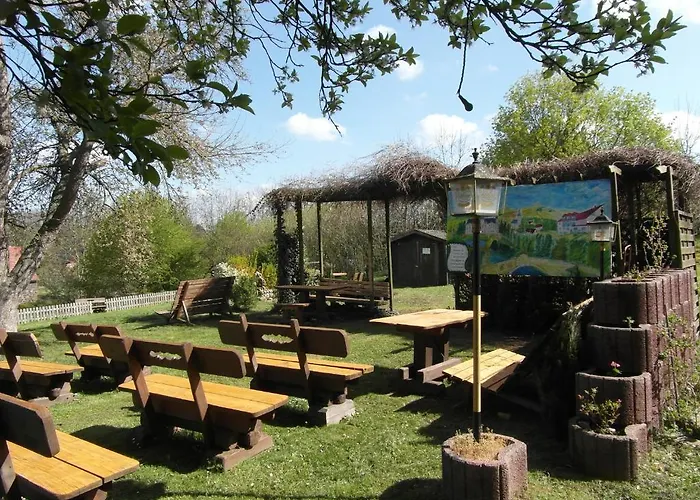 מלון Burgenblick 3*